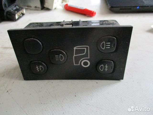 Блок управления дополнительным светом Scania 15076