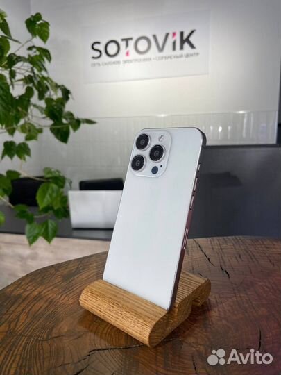 iPhone 15 Pro, 128 ГБ