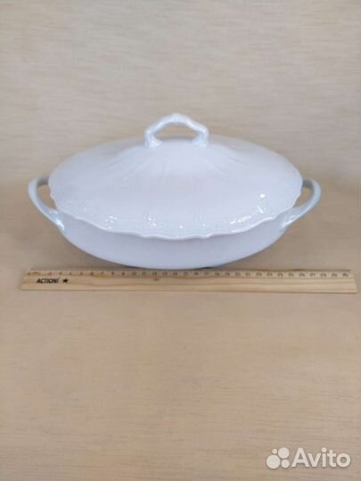 Фарфоровая супница Финляндия