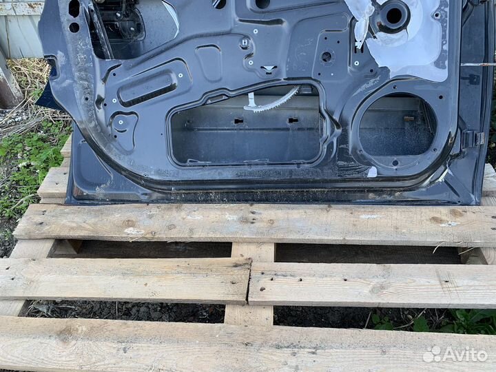 Дверь передняя левая Opel astra g универсал