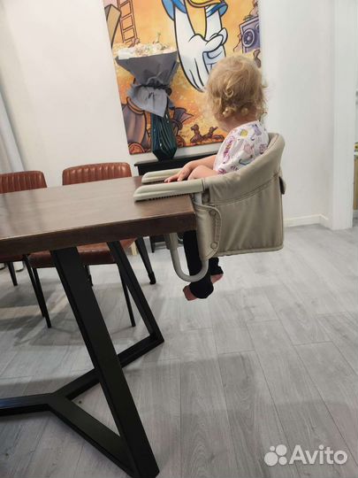 Детский стульчик для кормления inglesina