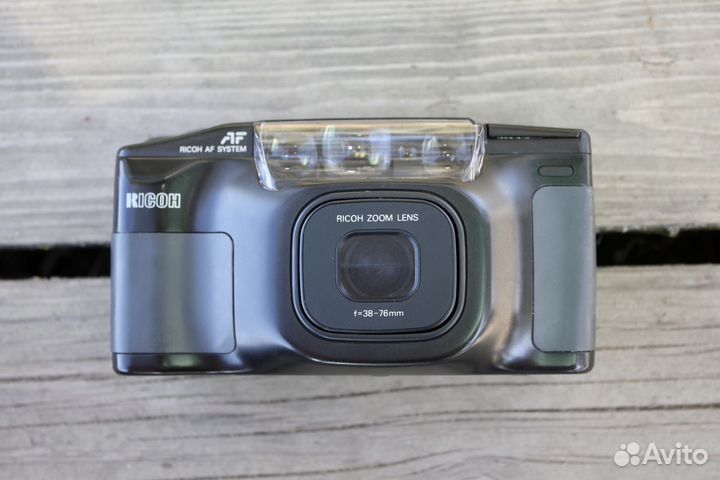 Пленочный компакт Ricoh RZ-750