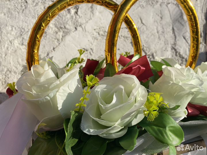 Кольца на машину свадебные