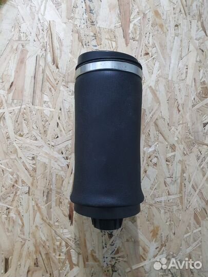 Пневмобаллон Jeep Grand Cherokee WK2 задний