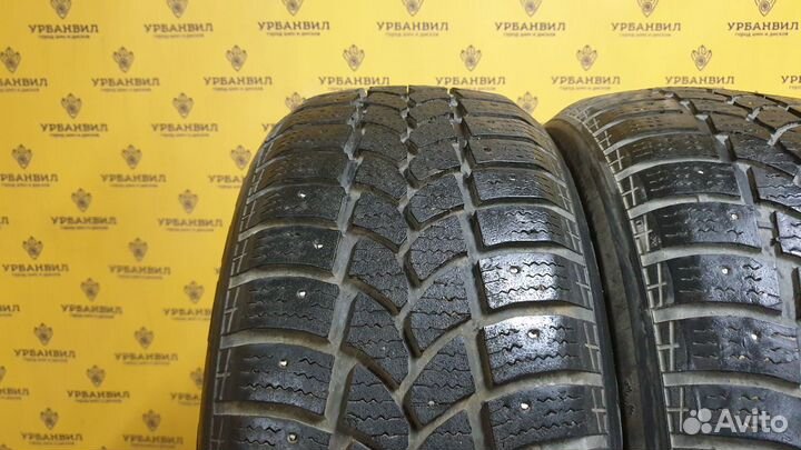 Tigar Sigura Stud 215/55 R16 97T