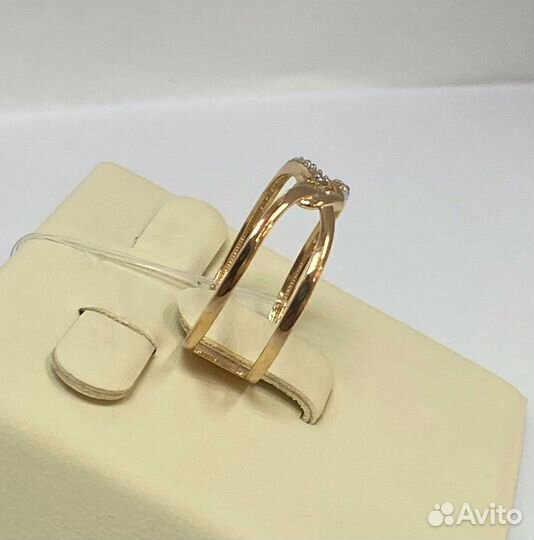 Золотое кольцо 17р
