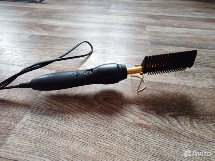 Выпрямитель для волос новый