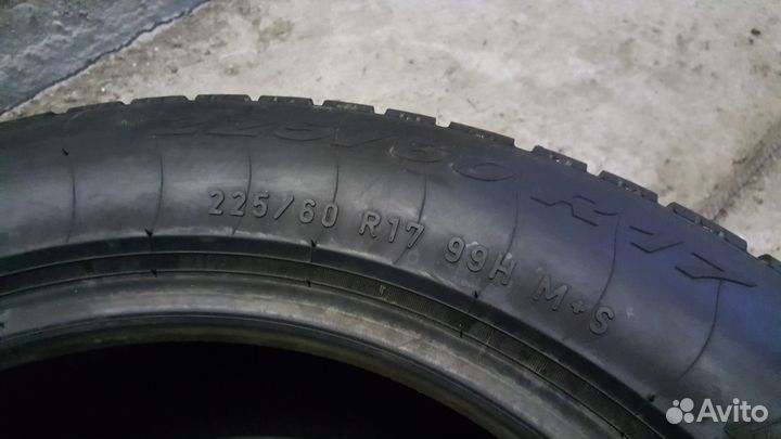 Pirelli Winter Sottozero 210 Serie II 225/60 R17