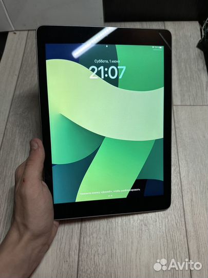 iPad 5 2017 на 32gb