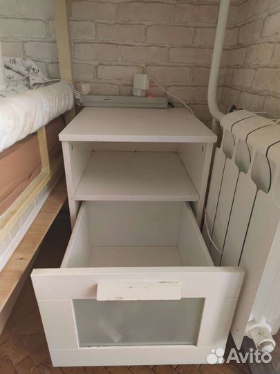 Прикроватная тумба и комод IKEA