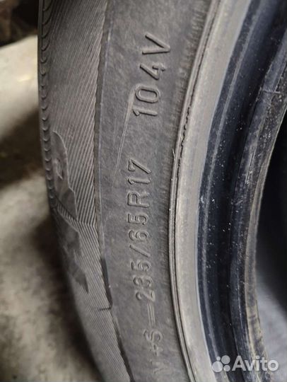 Goodyear Wrangler HP 235/65 R17 104V