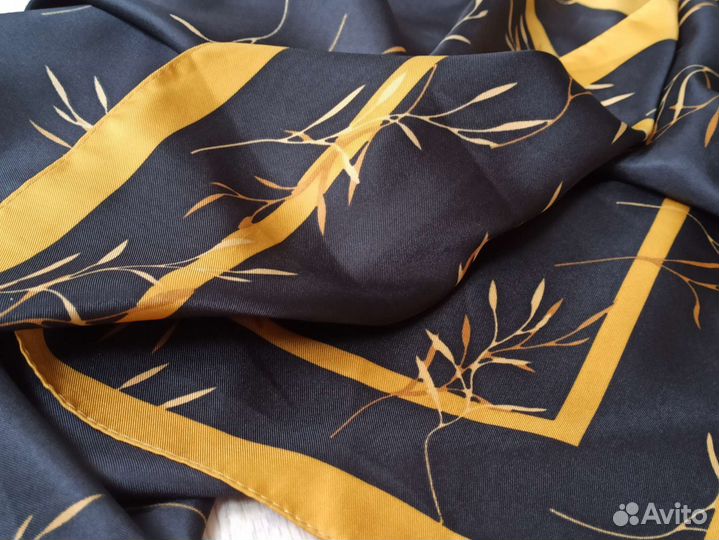 Платок черный Шелк Valentino 6 цветов