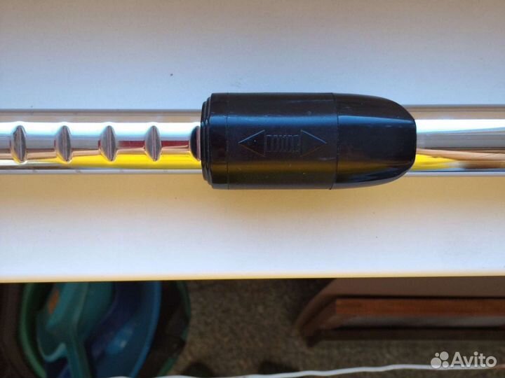 Щетка с телескопичнеской трубкой