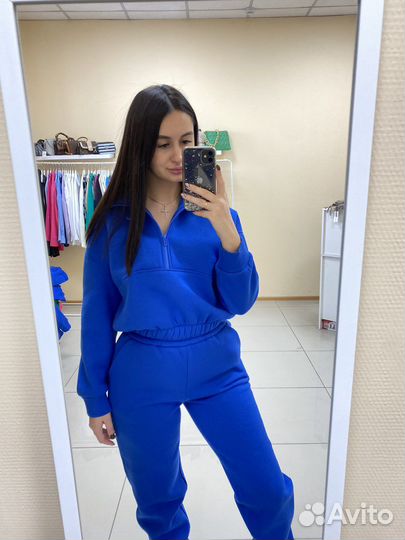 Костюм спортивный