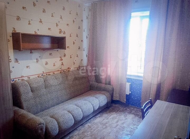 4-к. квартира, 82 м², 8/10 эт.