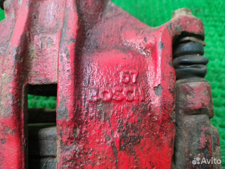 Суппорт передний правый Jaguar X-Type X400 AJ25