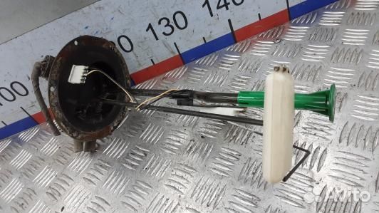 Датчик уровня топлива nissan navara D22 (OBE14M801