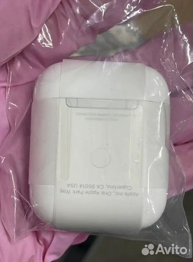 Зарядный чехол Apple MagSafe Charging Case