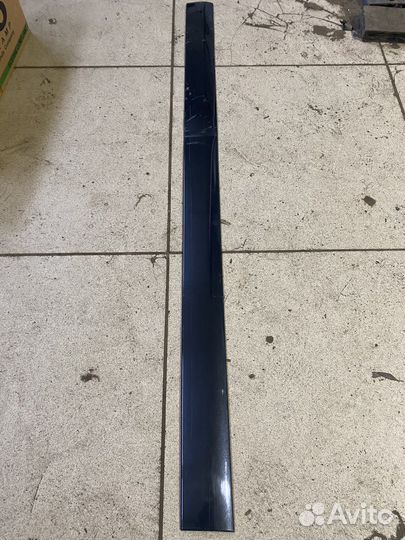 Молдинг крышки багажника на multivan