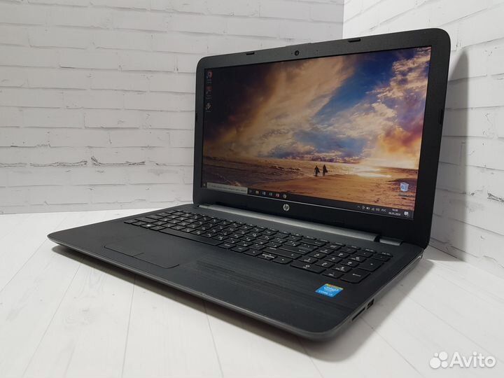 Быстрый ноутбук HP Intel/15.6