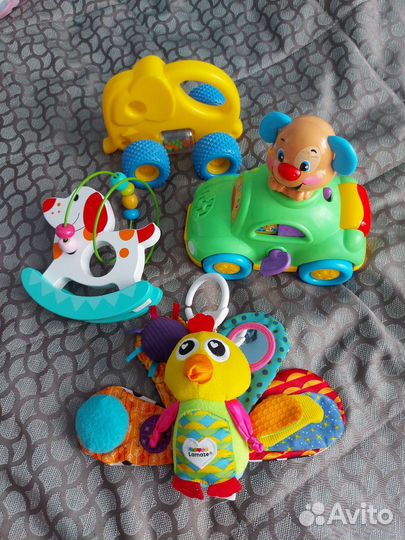 Развивающие игрушки для малышей