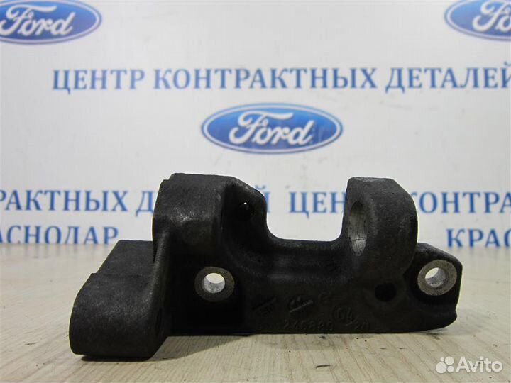 Кронштейн генератора Ford Fusion 2002