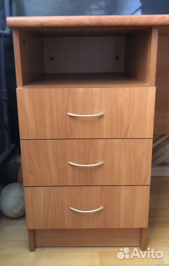 Стол компьютерный рабочий