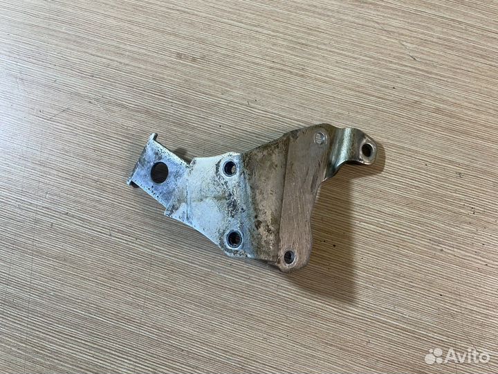 Крепление реле Honda CRF 250 R 2010-2013