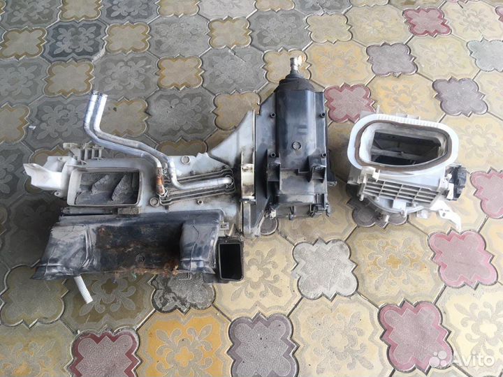Корпус печки Toyota Land Cruiser 100