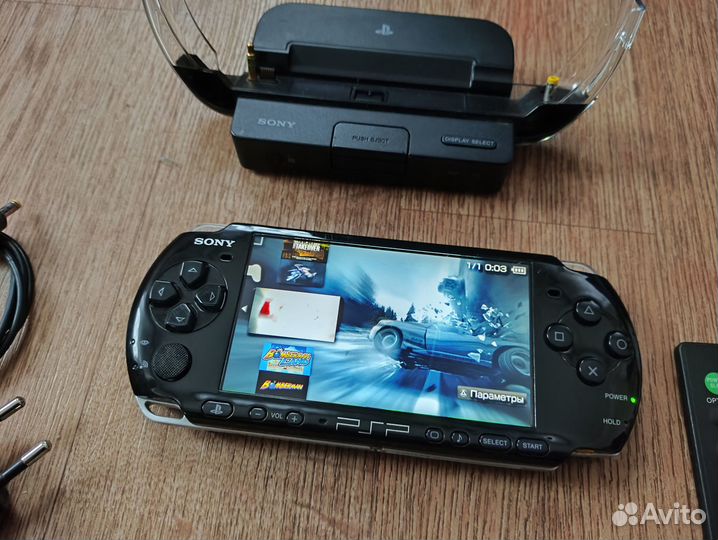 PSP 3008 + Редкая Док-Станция sony PSP-S340