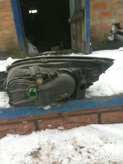 Фара на форд