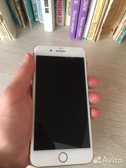 iPhone 8 Plus, 64 ГБ