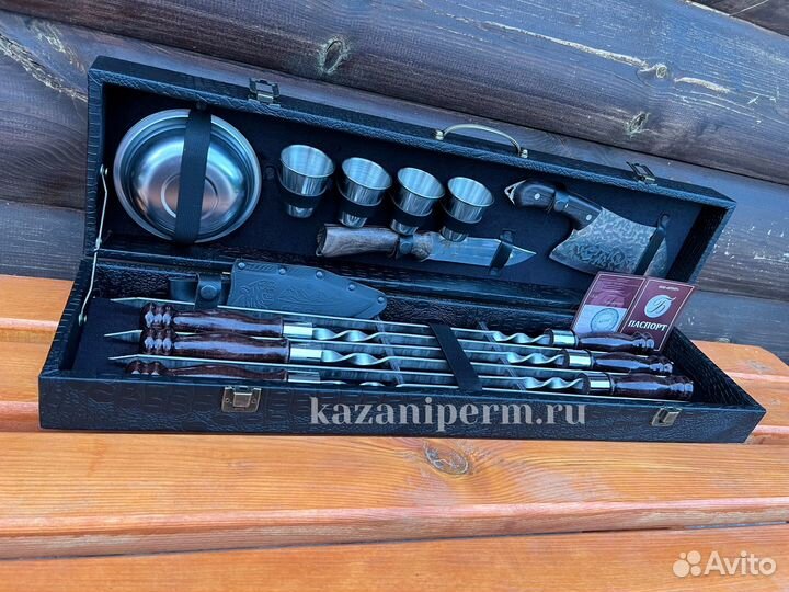 Набор шампуров в чемодане / Набор кизлярский