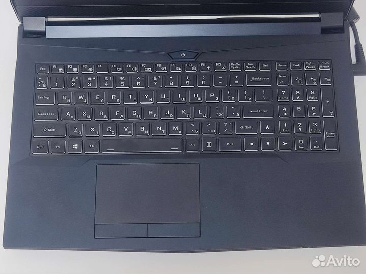 Игровой hasee 16.1