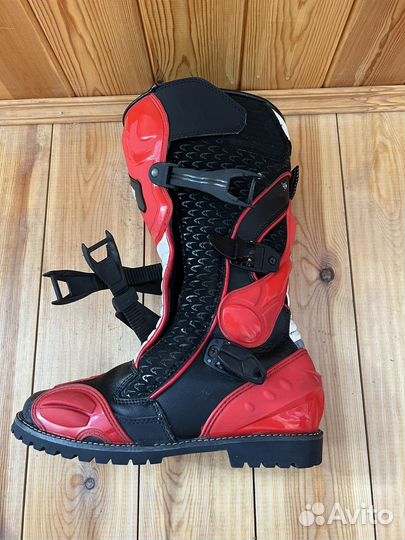 Мотоботы кроссовые hizer