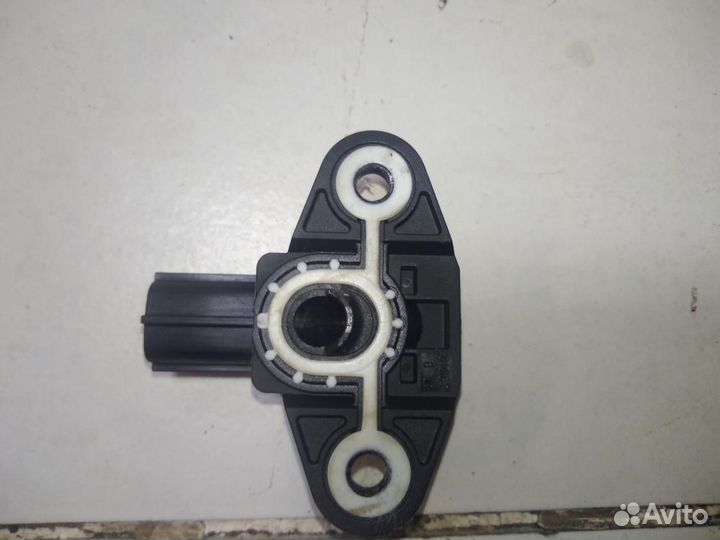 Датчик airbag Volkswagen Tiguan 5N1 2007-2011г