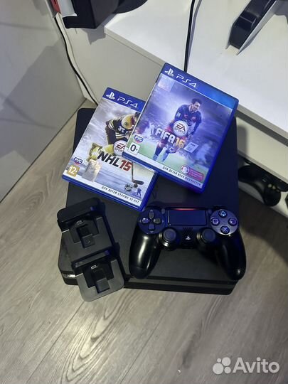 Ps4 slim 1tb + Подписка
