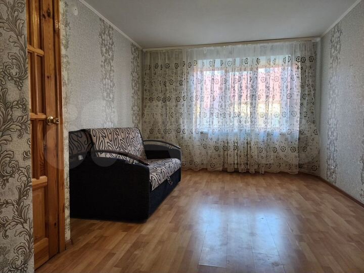 1-к. квартира, 35 м², 3/3 эт.