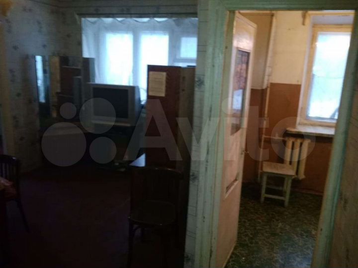 Комната 10,8 м² в 2-к., 2/4 эт.