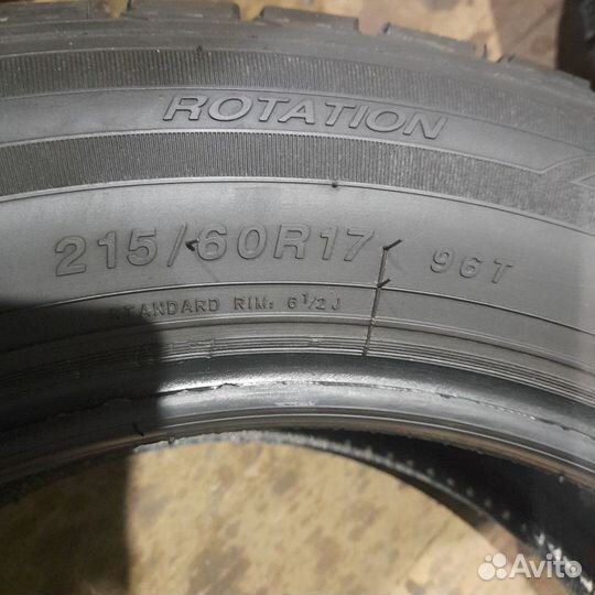 Rovelo RWS-677 215/60 R17 96T