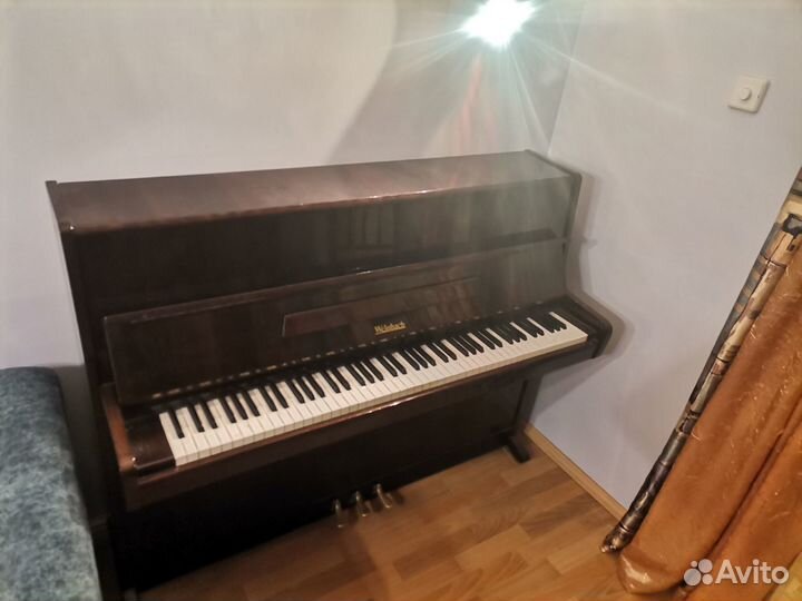 Фортепиано Weinbach