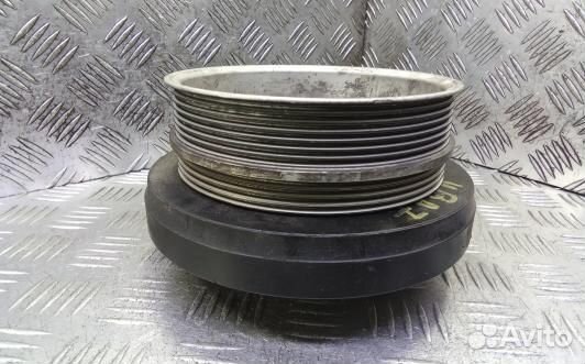 Шкив коленвала демпферный бензиновый BMW 7 F01 (4BA07CK01)