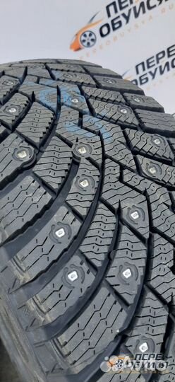 Pirelli Ice Zero 2 245/40 R20 99T