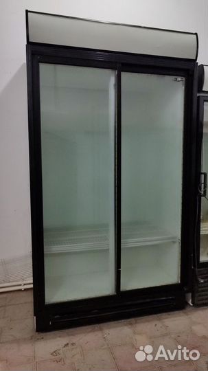 Витринный холодильник