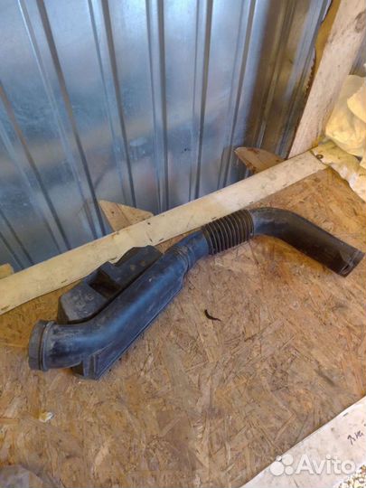 Впускной ресивер Nissan Almera G15 K4M