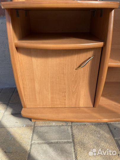 Трюмо с зеркалом