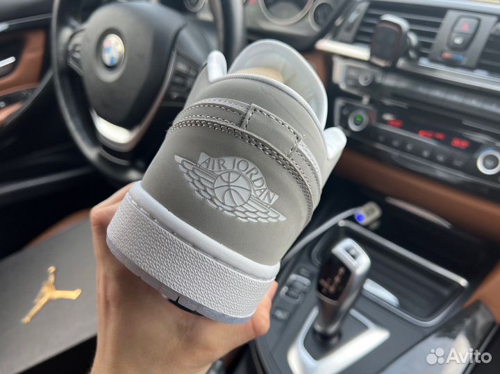 Кроссовки Nike Air Jordan 1 Low Wolf Grey