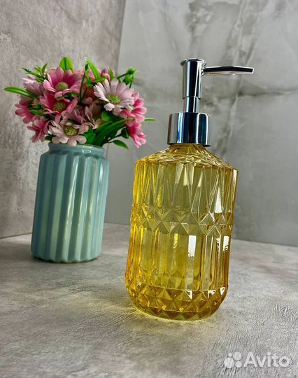 Дозатор для жидкого мыла