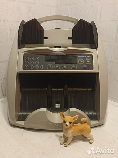 Счетчик банкнот Dors 700