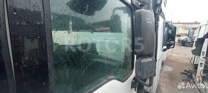 Стекло двери передней правой MAN TGA 2008